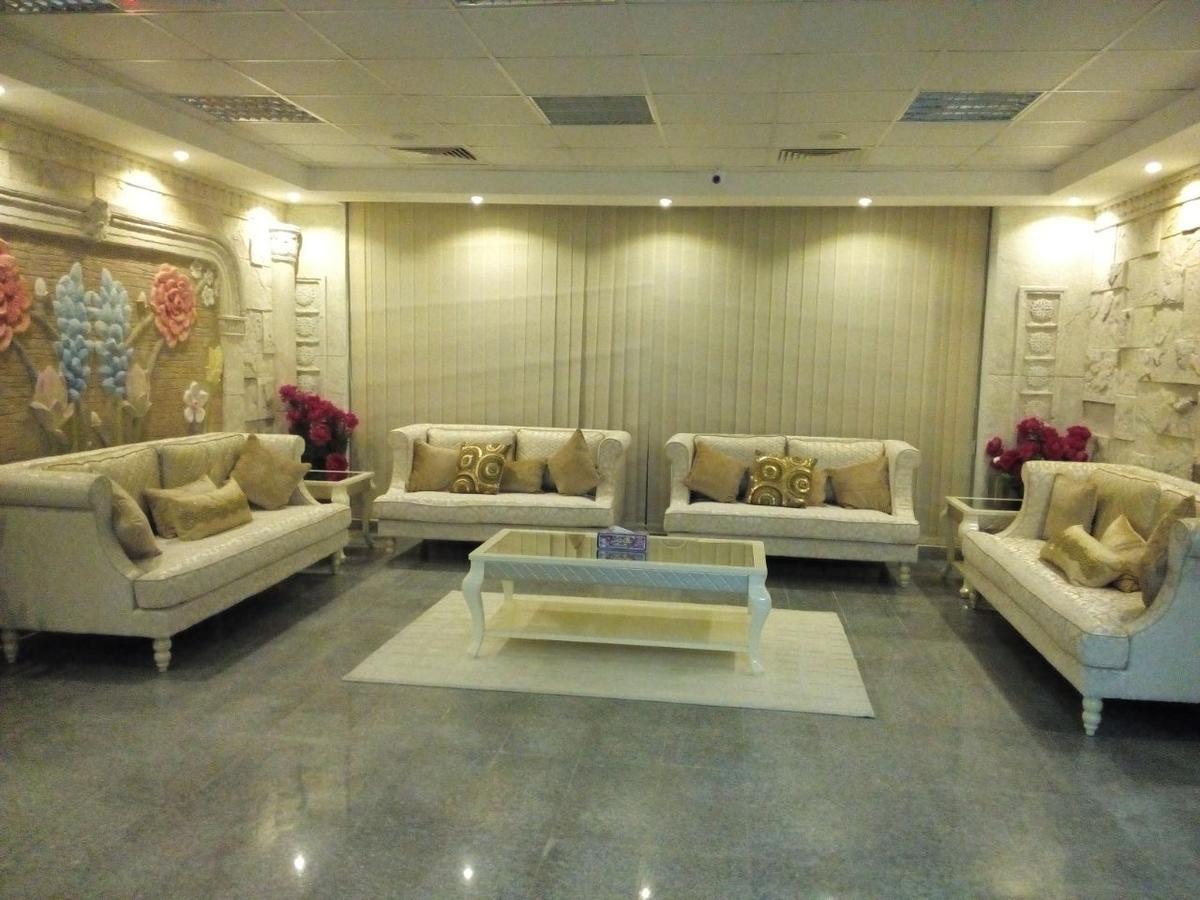 โอโย 116 แพลตินัม โฮเต็ล อพาร์ตเมนต์ Hotel Seeb ภายนอก รูปภาพ