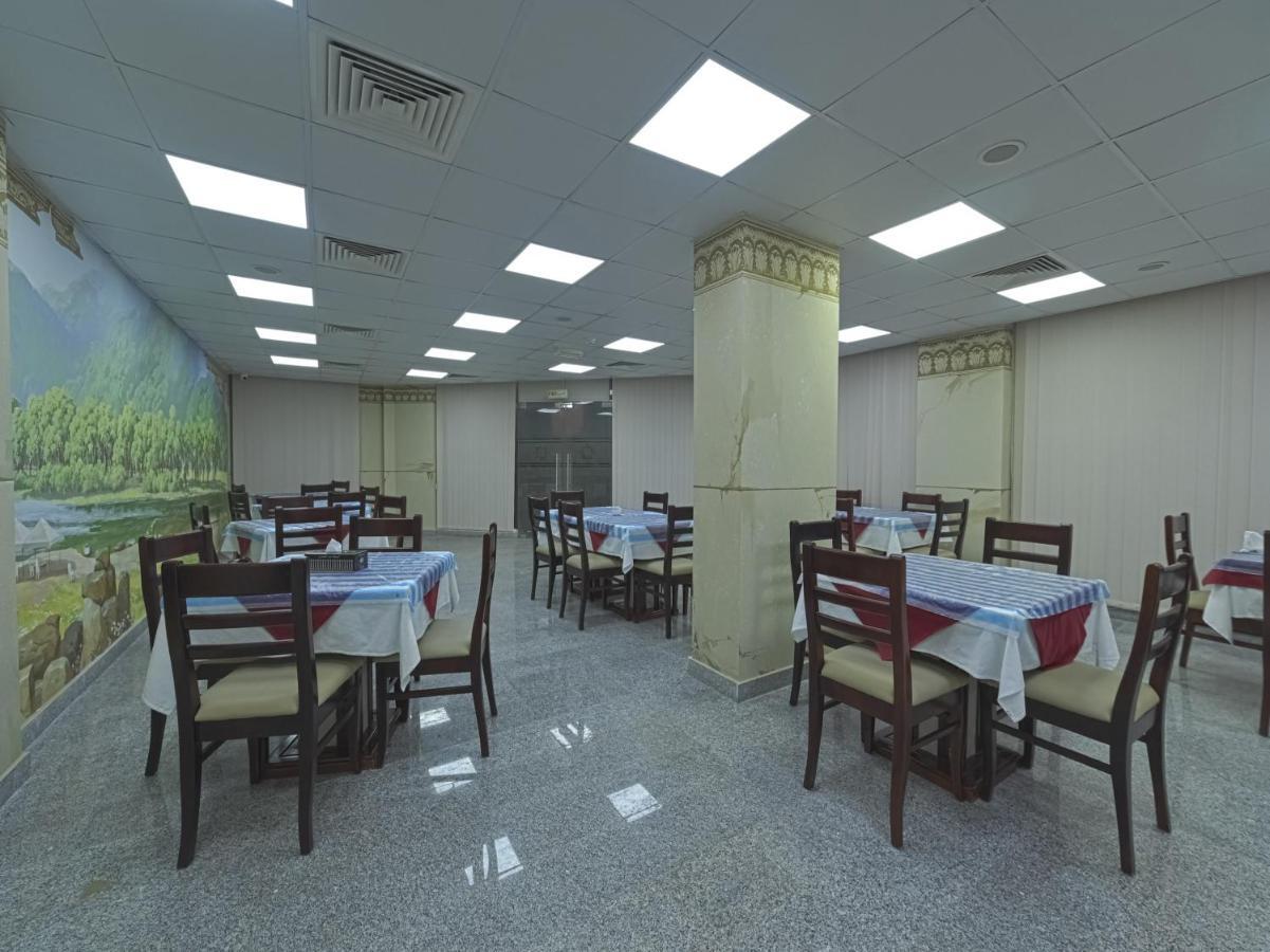 โอโย 116 แพลตินัม โฮเต็ล อพาร์ตเมนต์ Hotel Seeb ภายนอก รูปภาพ